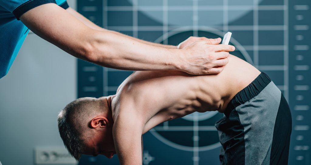 chiropractic care for scoliosis 1024x543 1